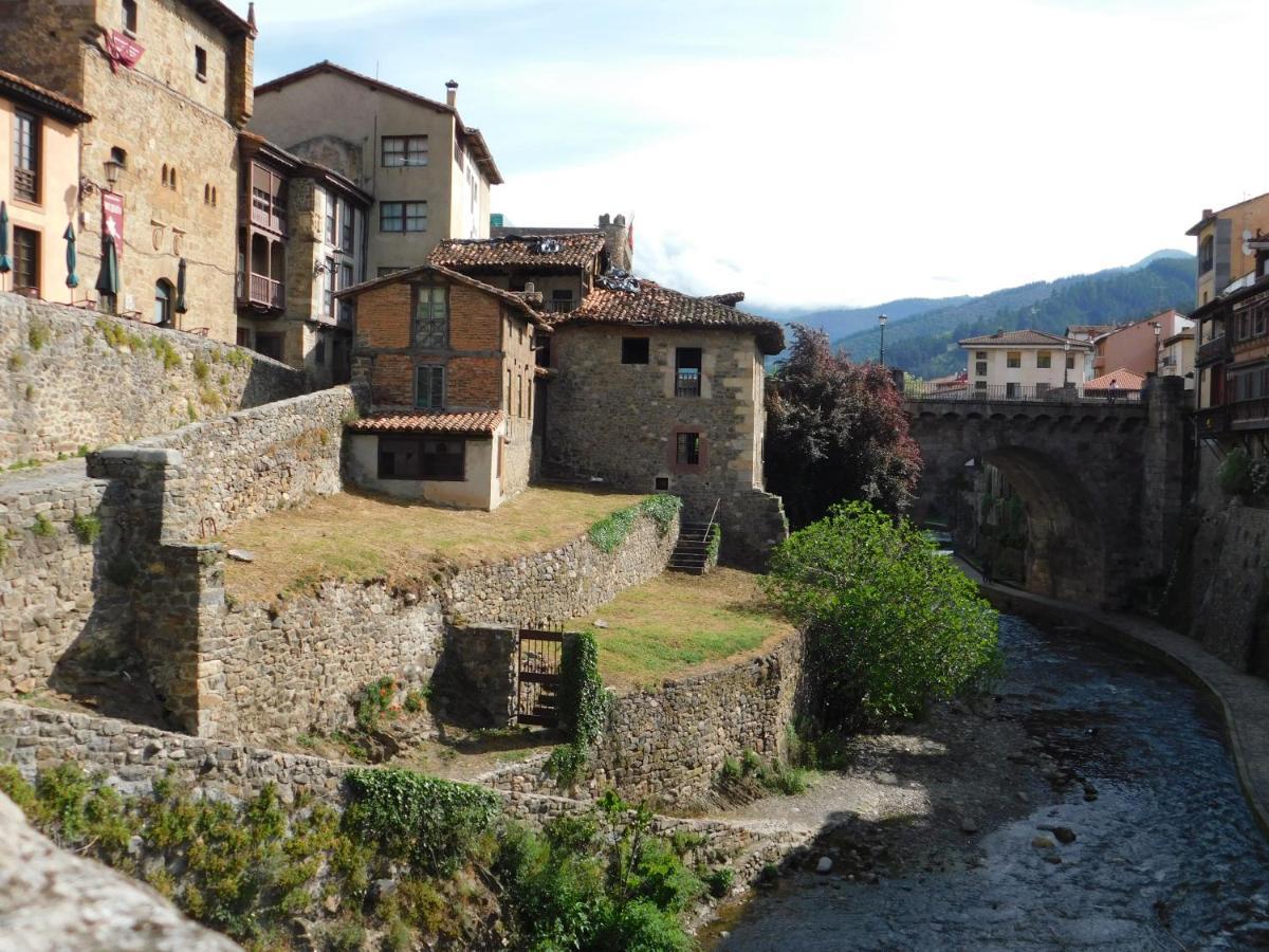 Casa Del Horno Appartement Potes Buitenkant foto
